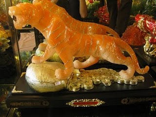 Taboos when arranging feng shui tigers - Archi
